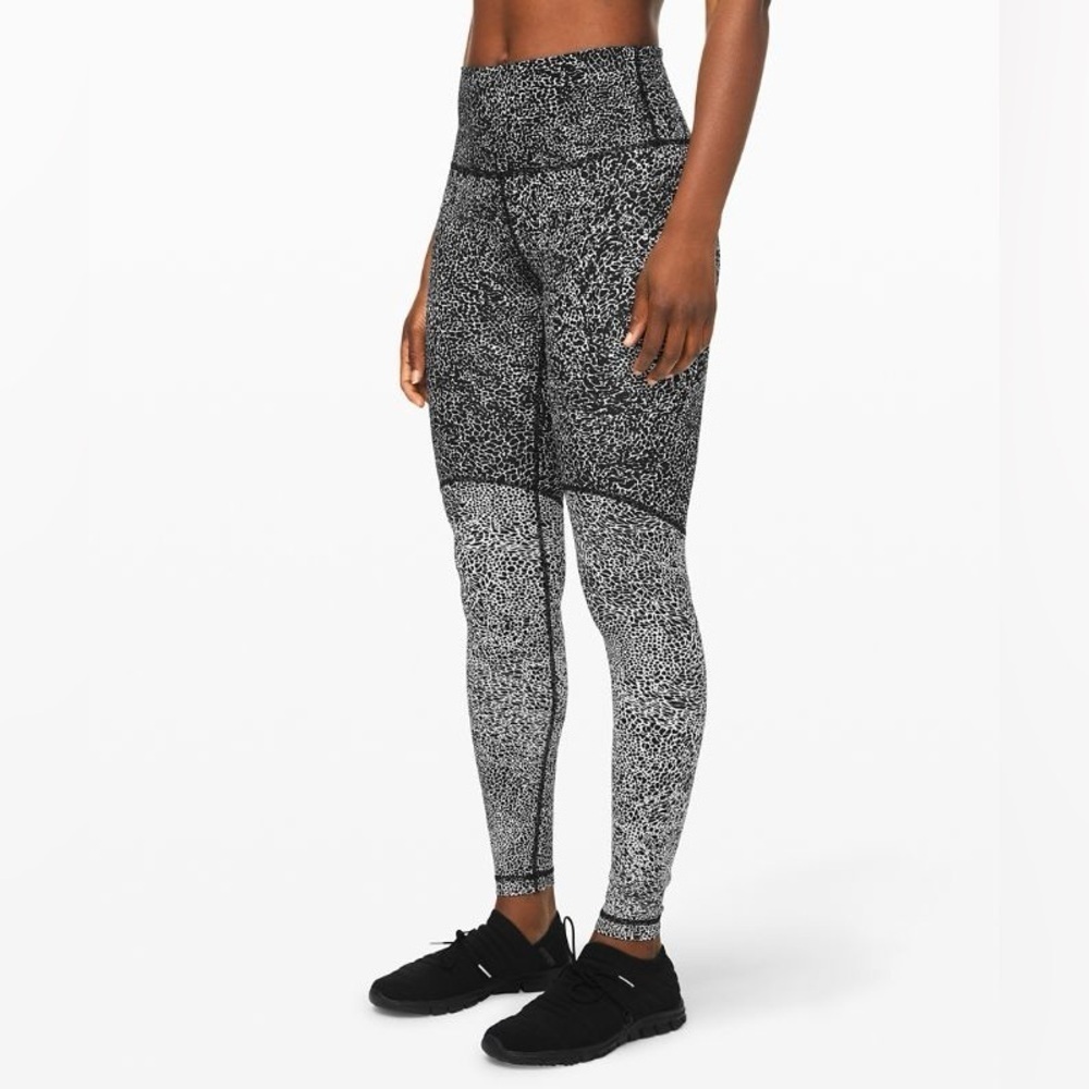 Wunder Under High-Rise Tight
Blocked Full-On Luxtreme 28" size 6